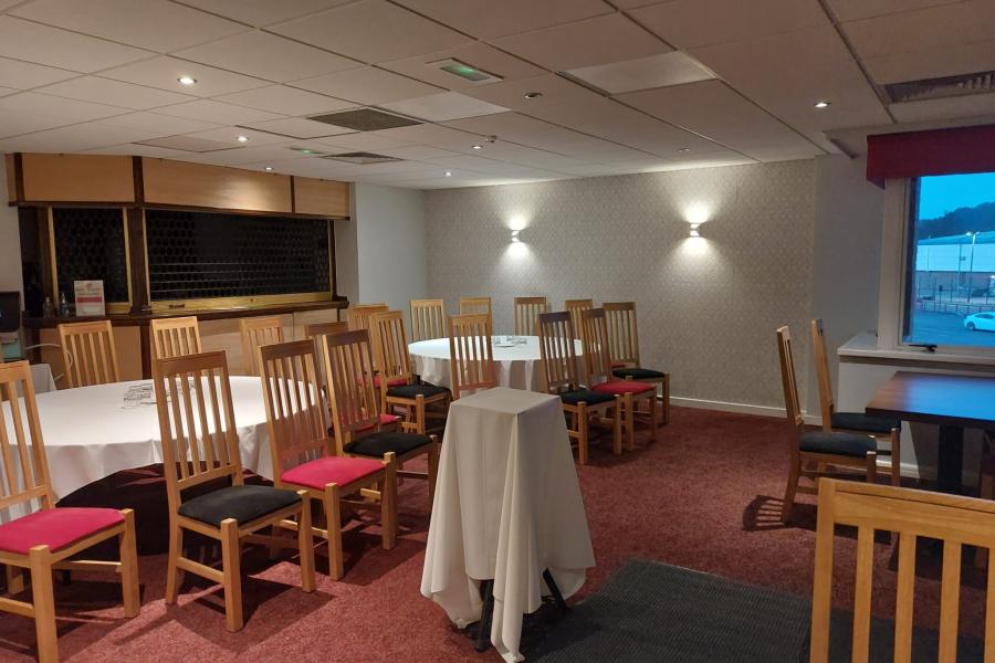 Duffield Room at Signing Tree Venue: versatile meeting space for workshops and events.