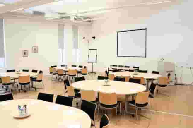 Signing Tree Venue