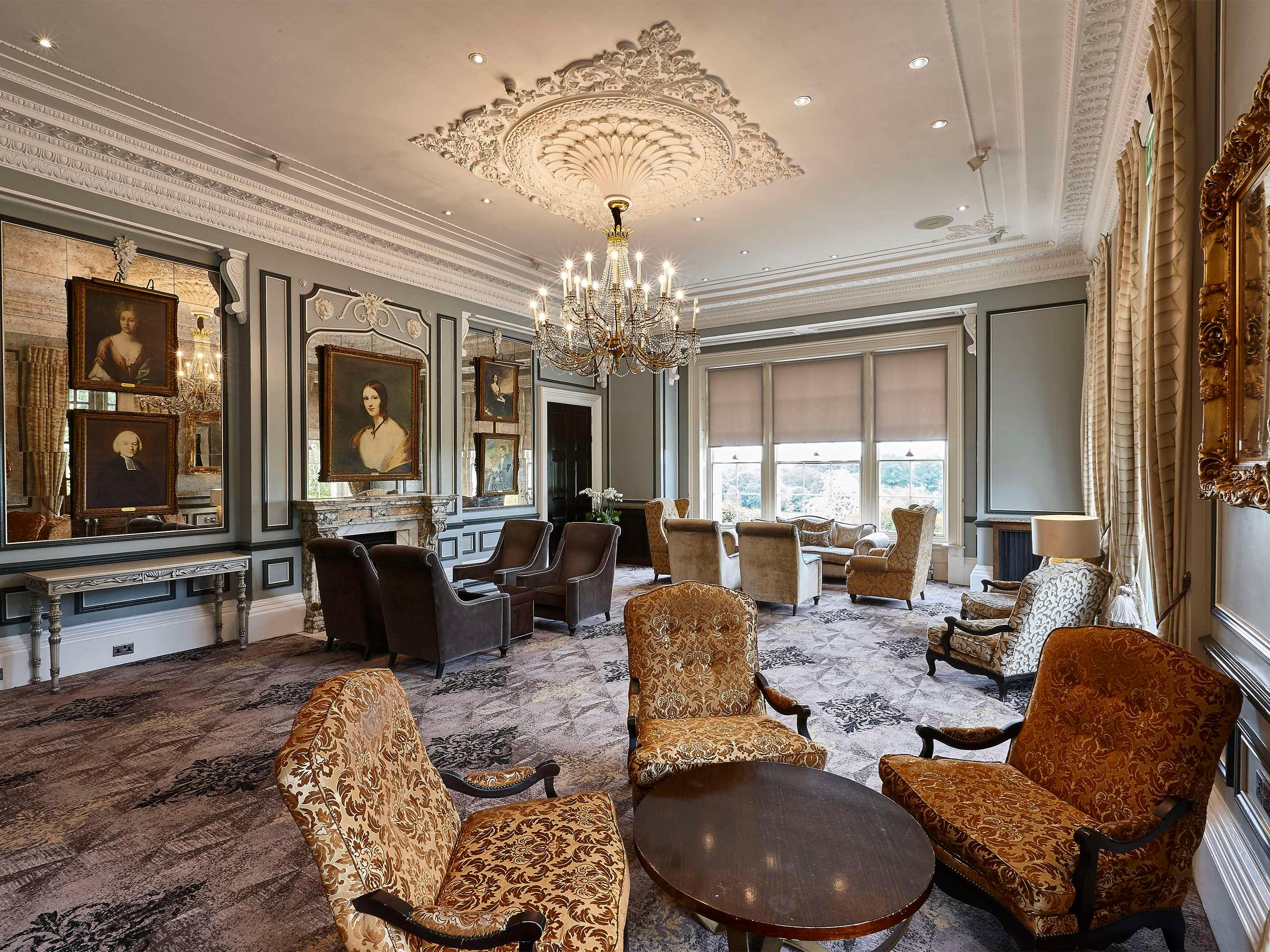 Elegant Repton Lounge with chandelier, ideal for corporate events and receptions.