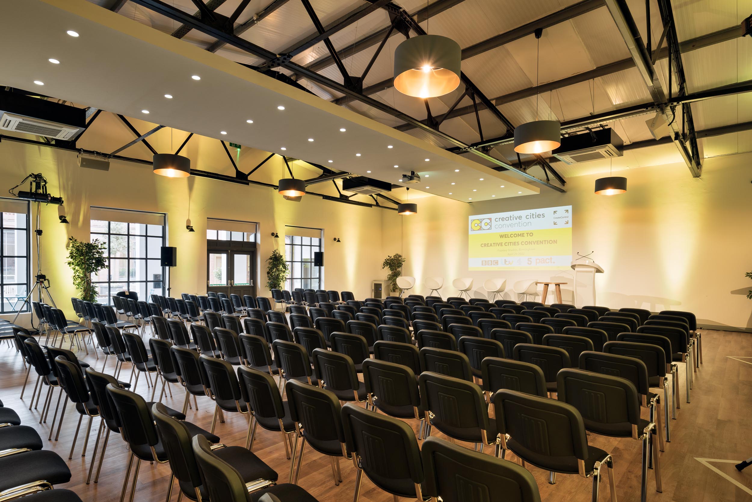 Conference center - t43tge0nekk.jpg