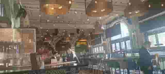 Cocktail bar