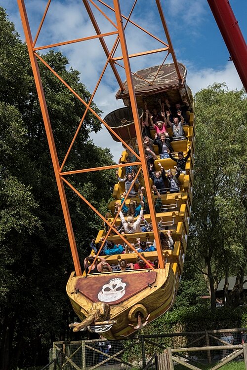 West Midlands Safari Park | Theme Park ...