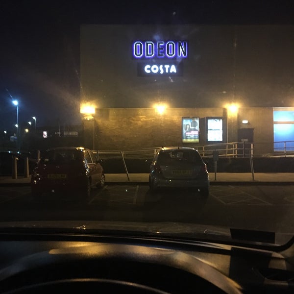 Nighttime cafe at ODEON Dudley Merry Hill, highlighting accessibility and convenience.