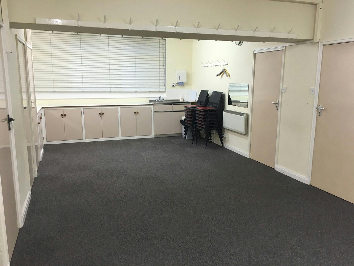 Knowle Village Hall - >Knowle Village Hall</a>