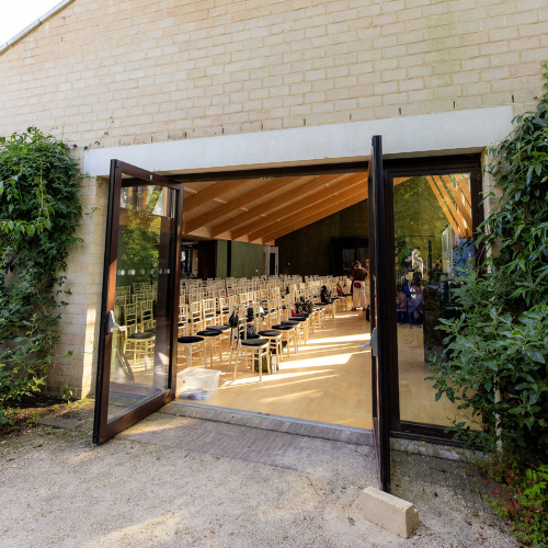 Courtyard and Grounds - b301c9fc-bfa5-41d4-b1e8-d764b82f5490.png