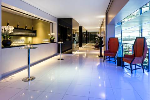 Ontario Room - k20jr4nenze.jpg