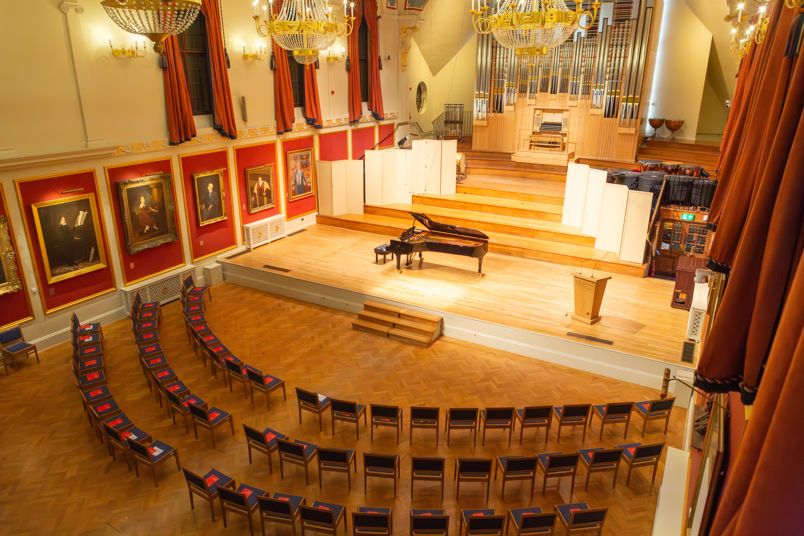 The Duke’s Hall - q1odkfpdaqi.jpg