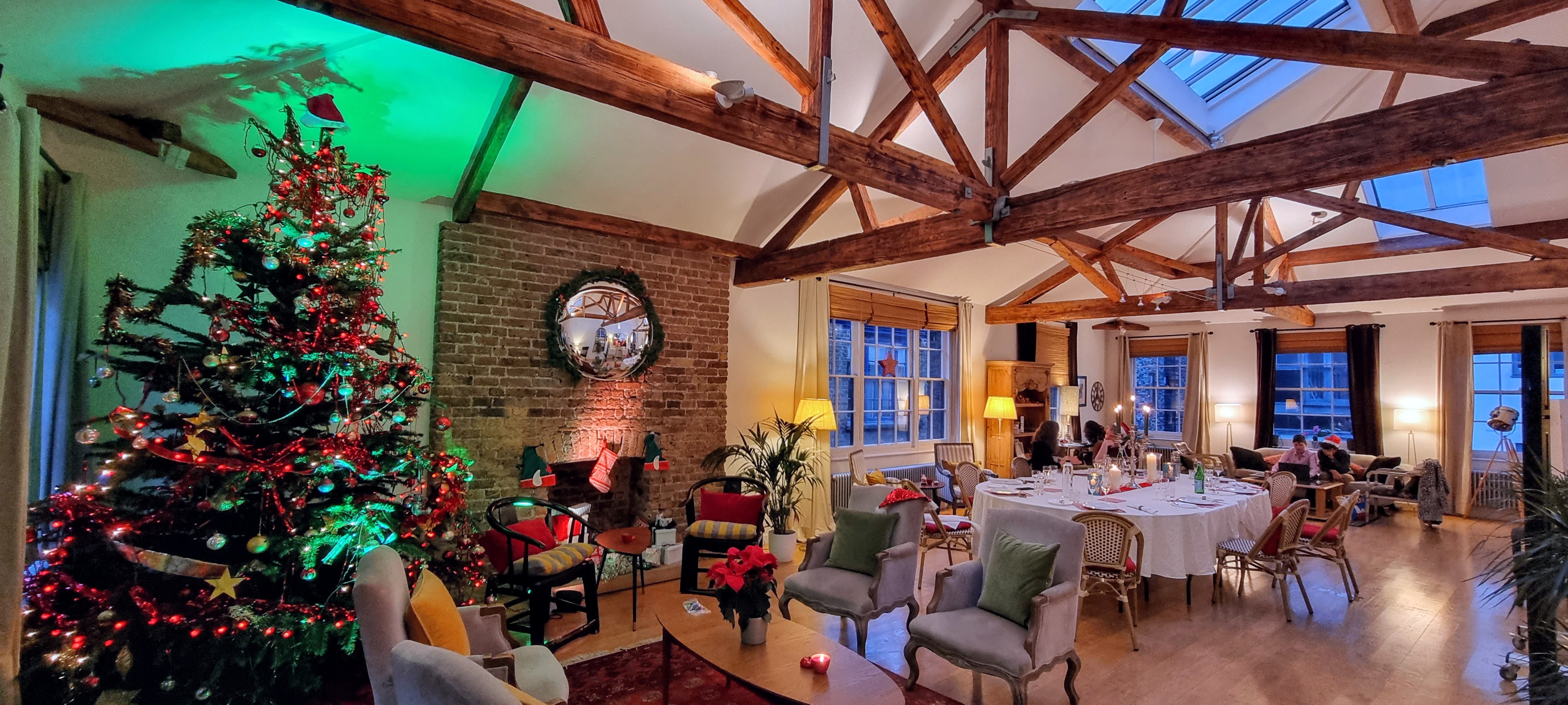 Whole Venue - 5d0xhhxiahk.jpg