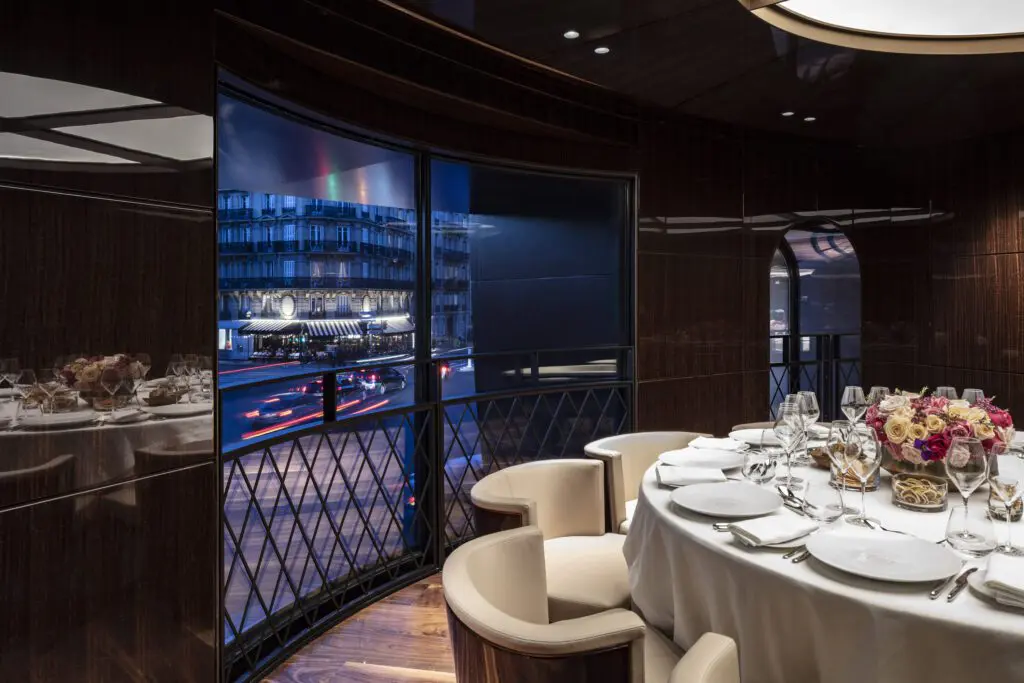 Elegant dining space in Boucicaut, Lutetia Paris for corporate dinners and exclusive events.