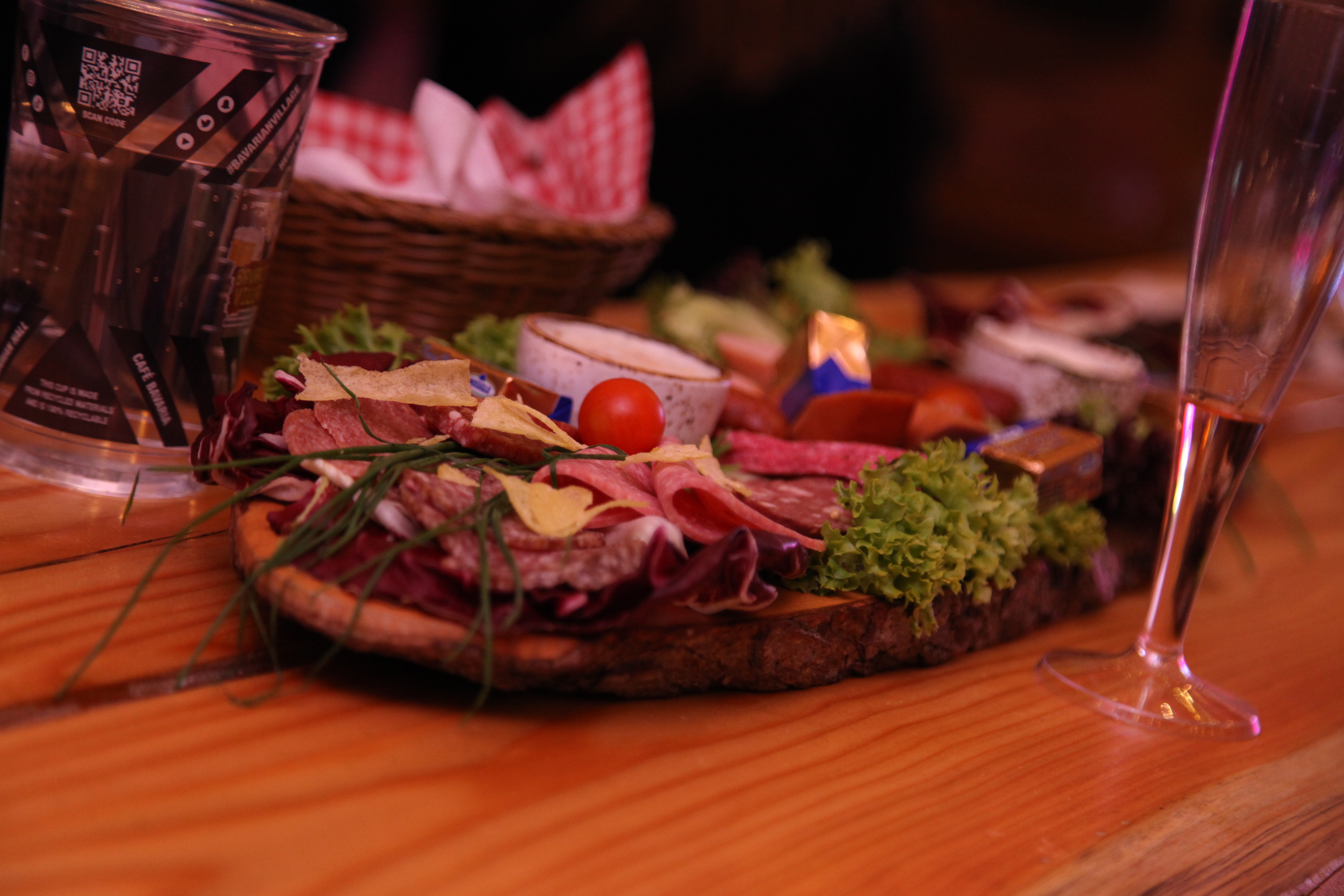 Mary & Me Champagne Bar - iaxpgd2pkzu.JPG