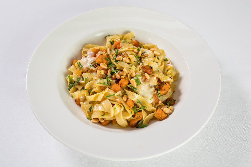 Gastro Pub pasta dish at Tudor Barn Eltham, showcasing quality catering for events.