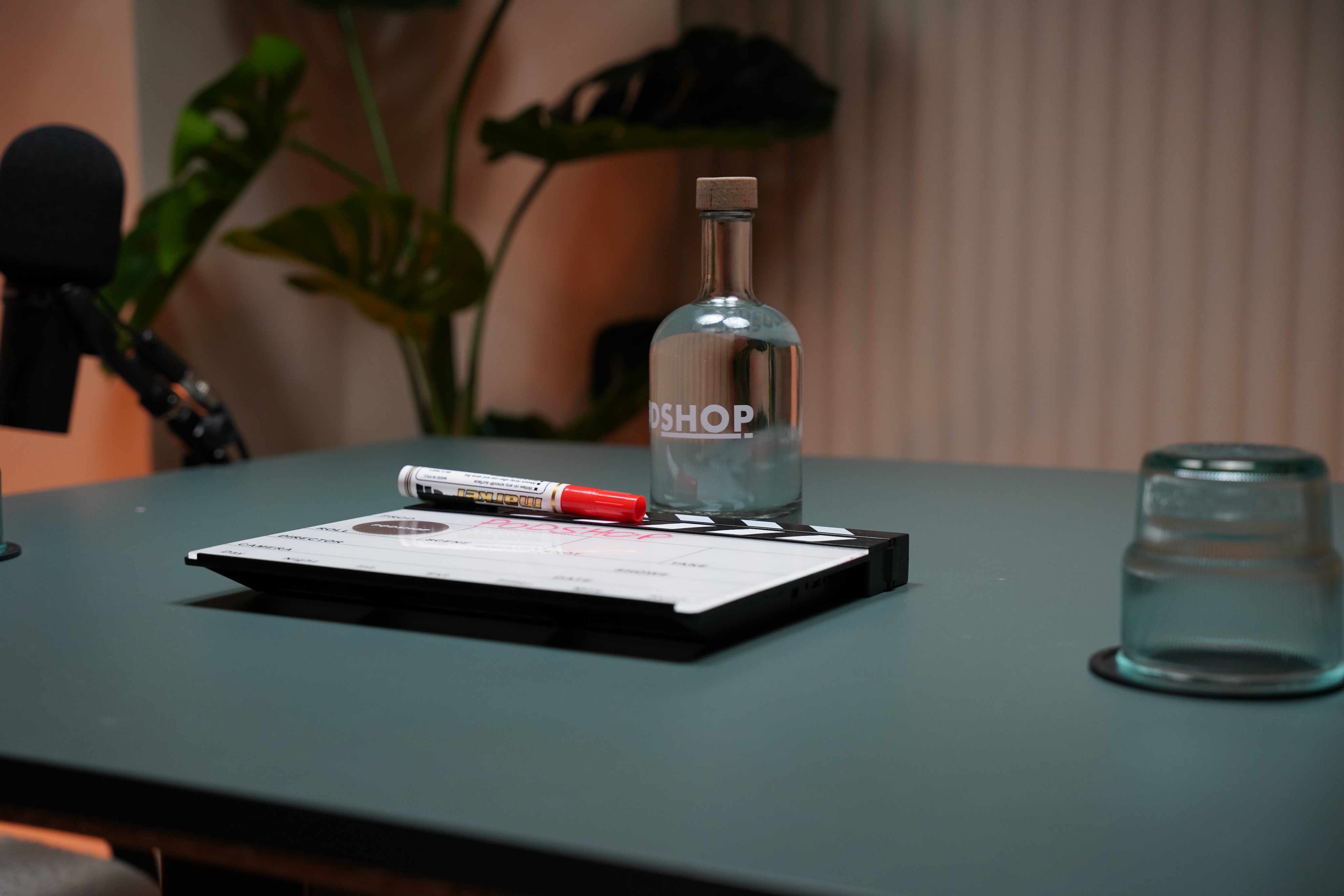 Studio 2 - Podshop Studios  - 2vwulabeuow.JPG