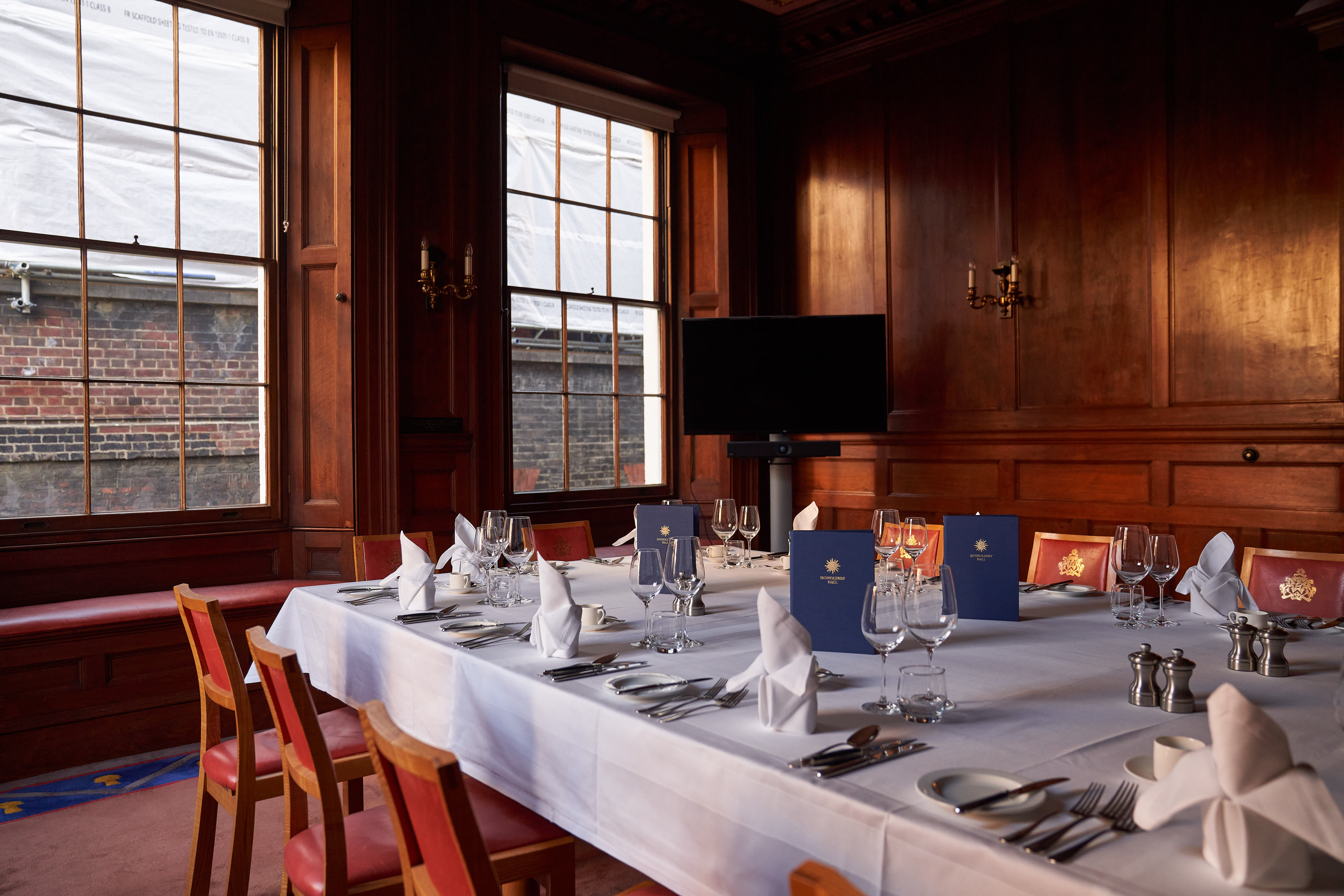 The New Court Room - kmfvraum4a4.jpg