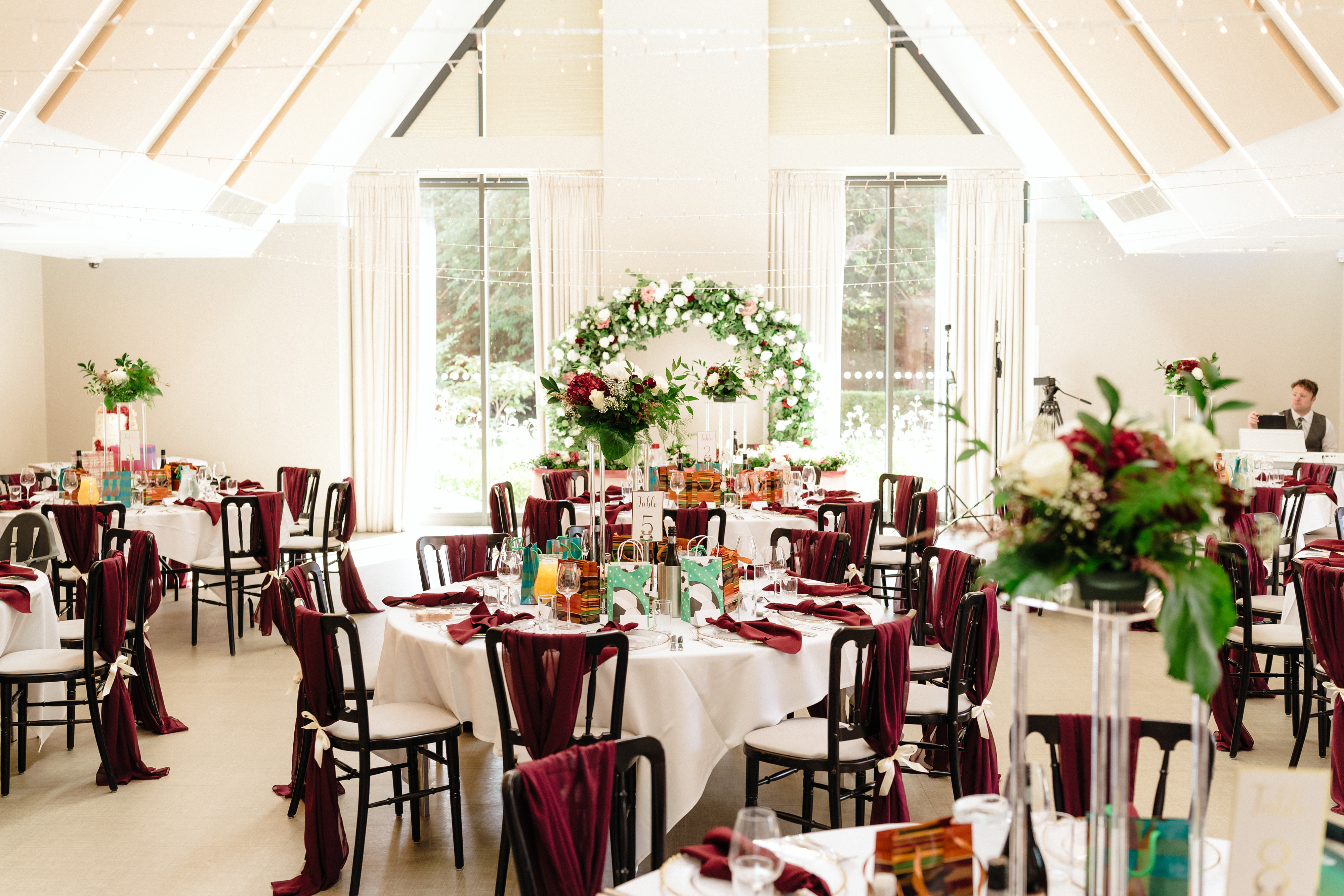 Lloyd Suite - larvubfbqxa.jpg