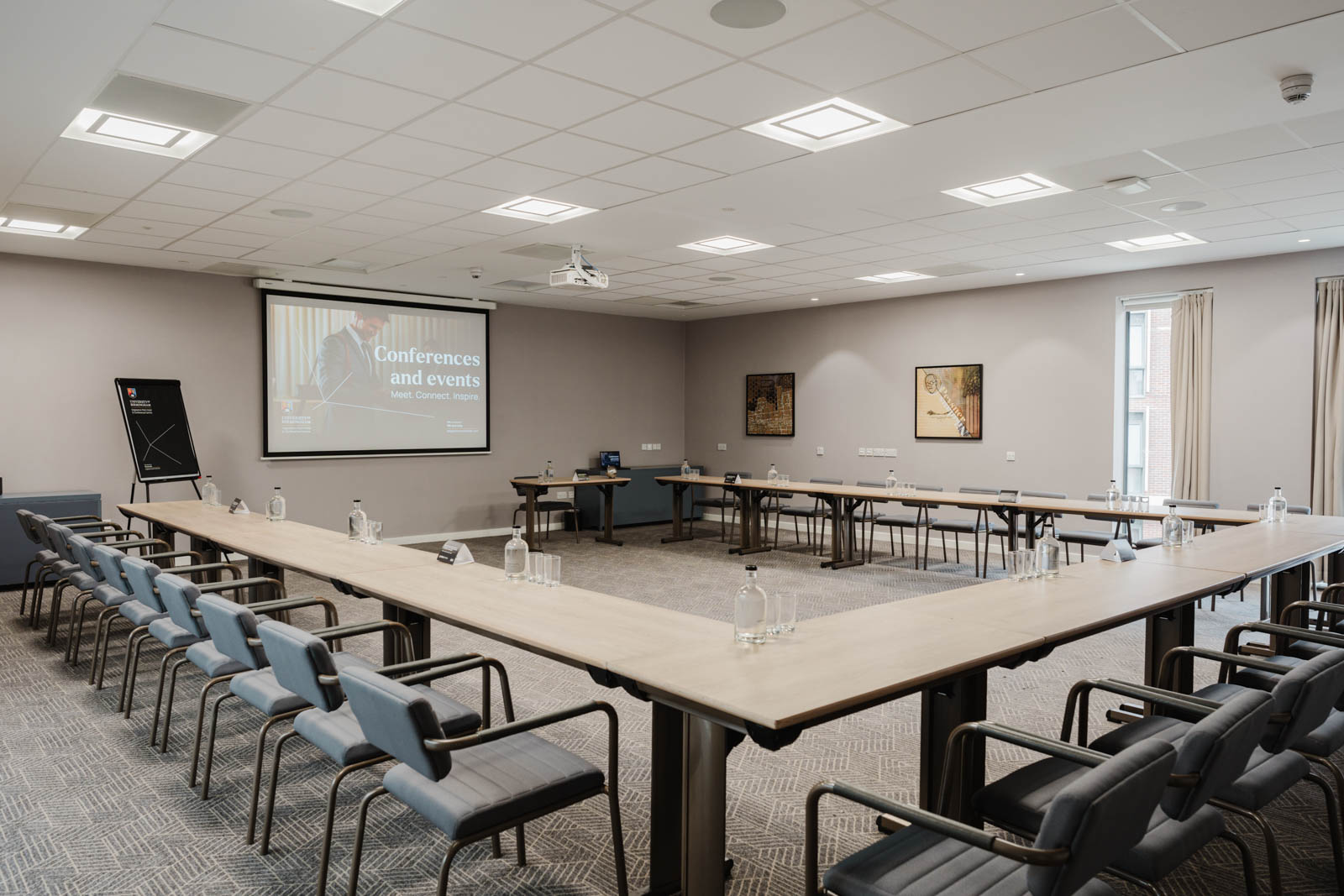 Pevsner - w0yracbvv42.jpg