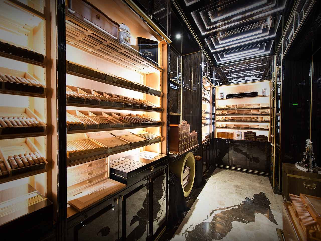 The Wellesley Knightsbridge, a Luxury Collection Hotel, London - image 1