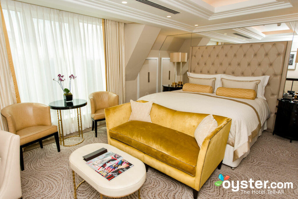 The Wellesley Knightsbridge, a Luxury ...