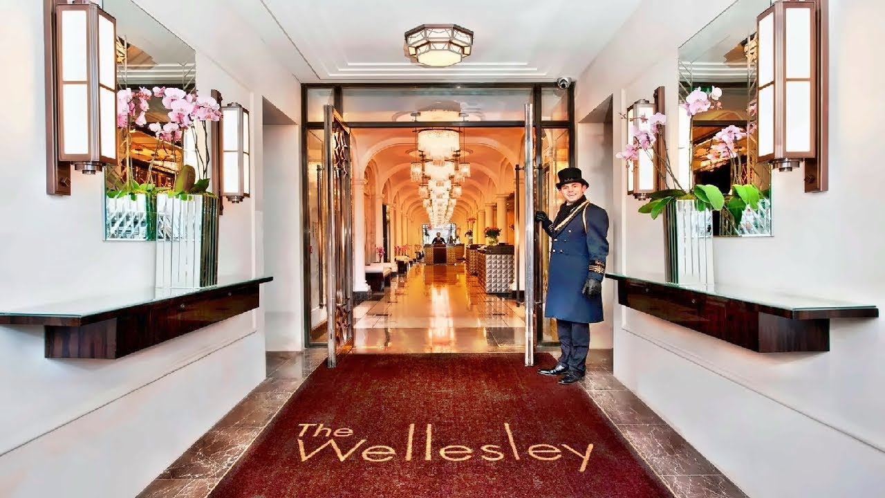 Luxurious entrance of Crystal Bar, The Wellesley Knightsbridge, ideal for upscale events.
