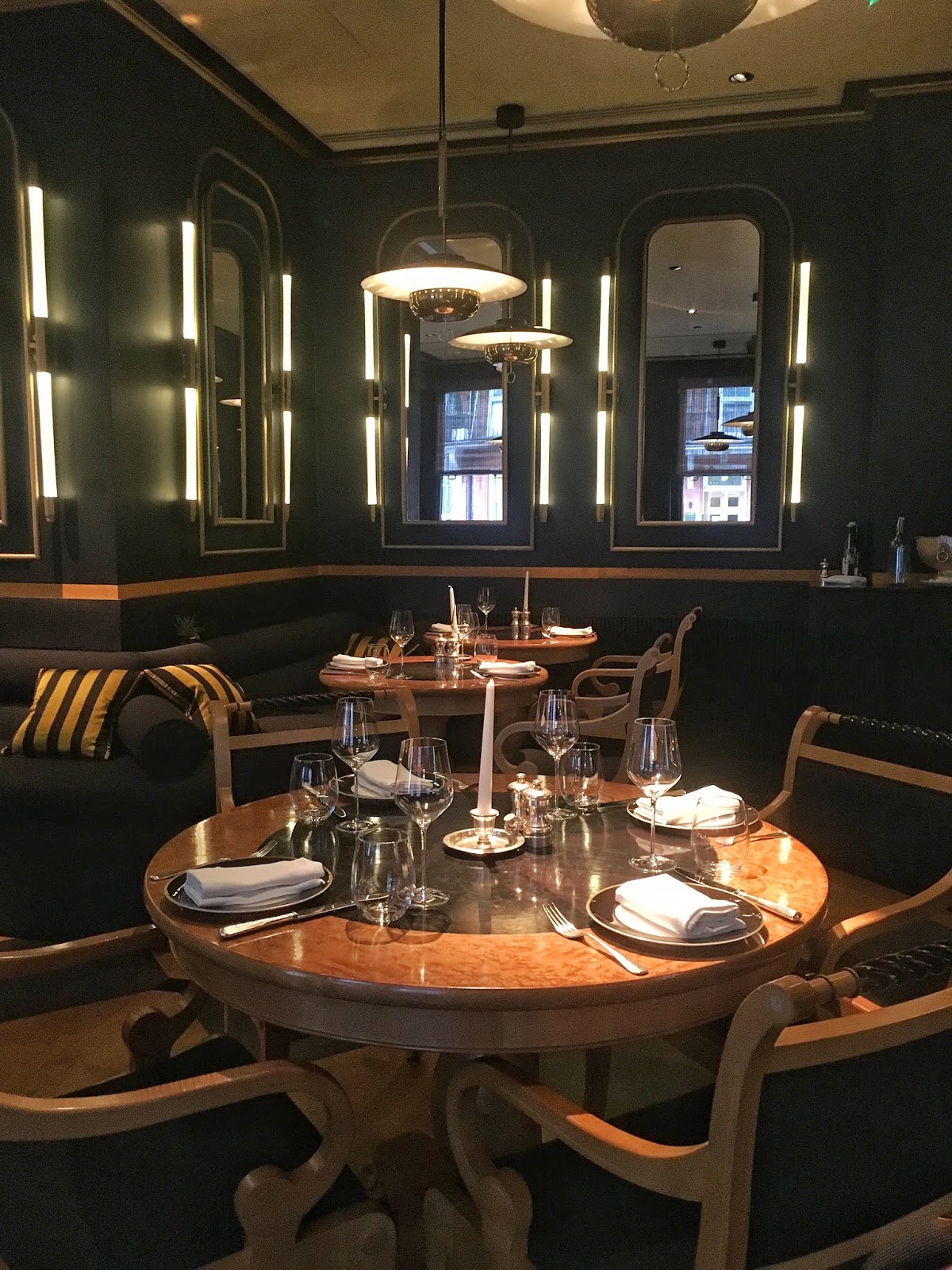 Elegant dining space in Blakes Hotel London for upscale events and intimate gatherings.