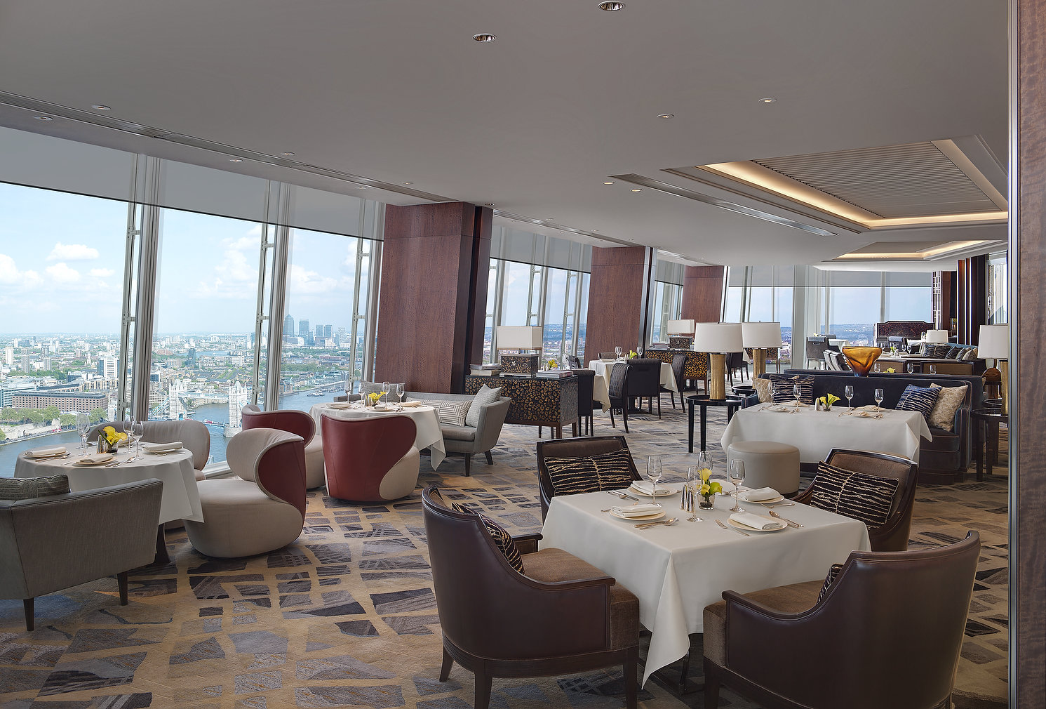TĪNG Restaurant at The Shard, London: elegant dining with panoramic city views for events.