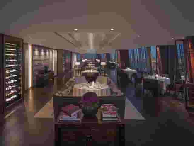 TĪNG Restaurant
