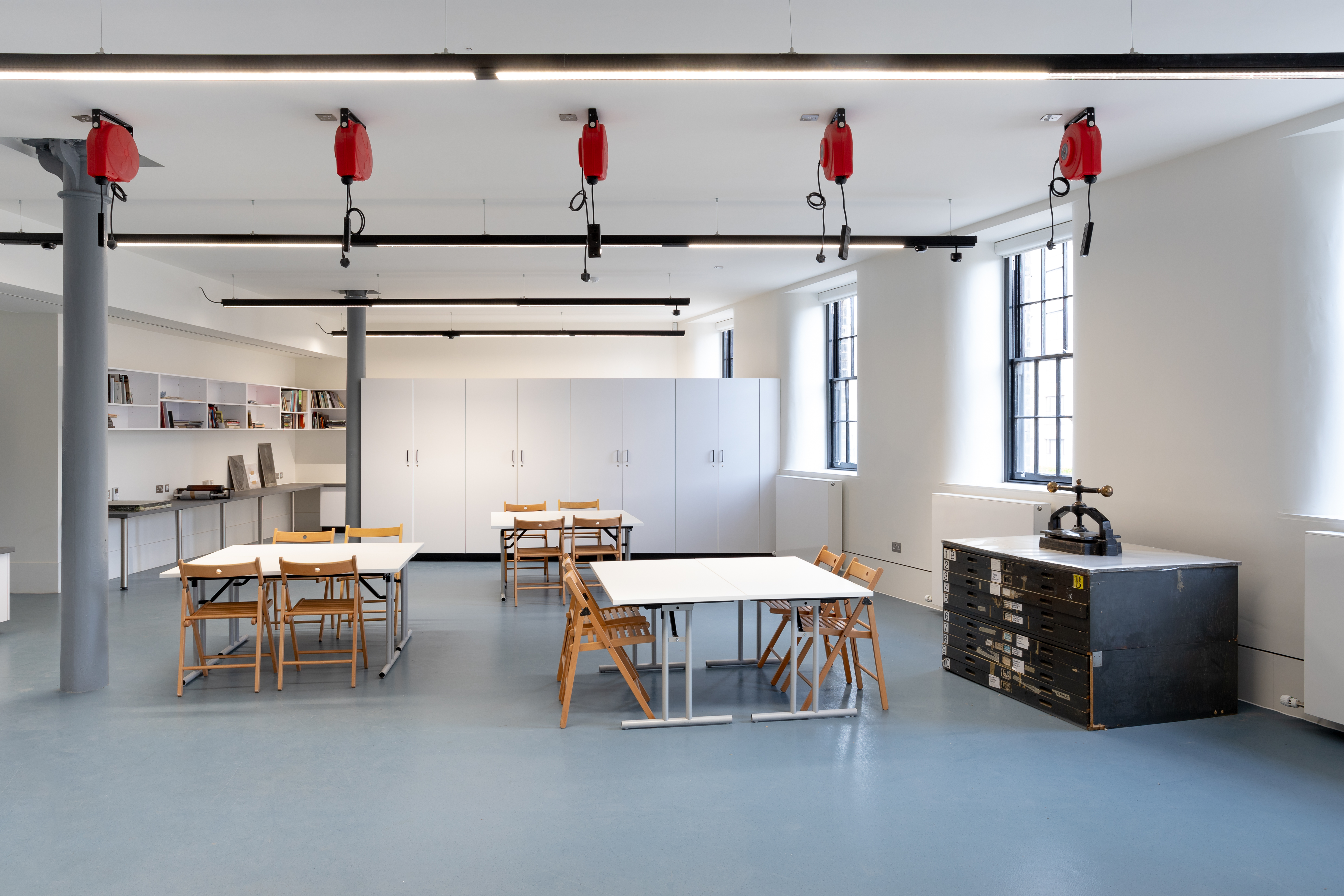 Versatile event space with natural light for meetings and workshops in Edinburgh Printmakers.