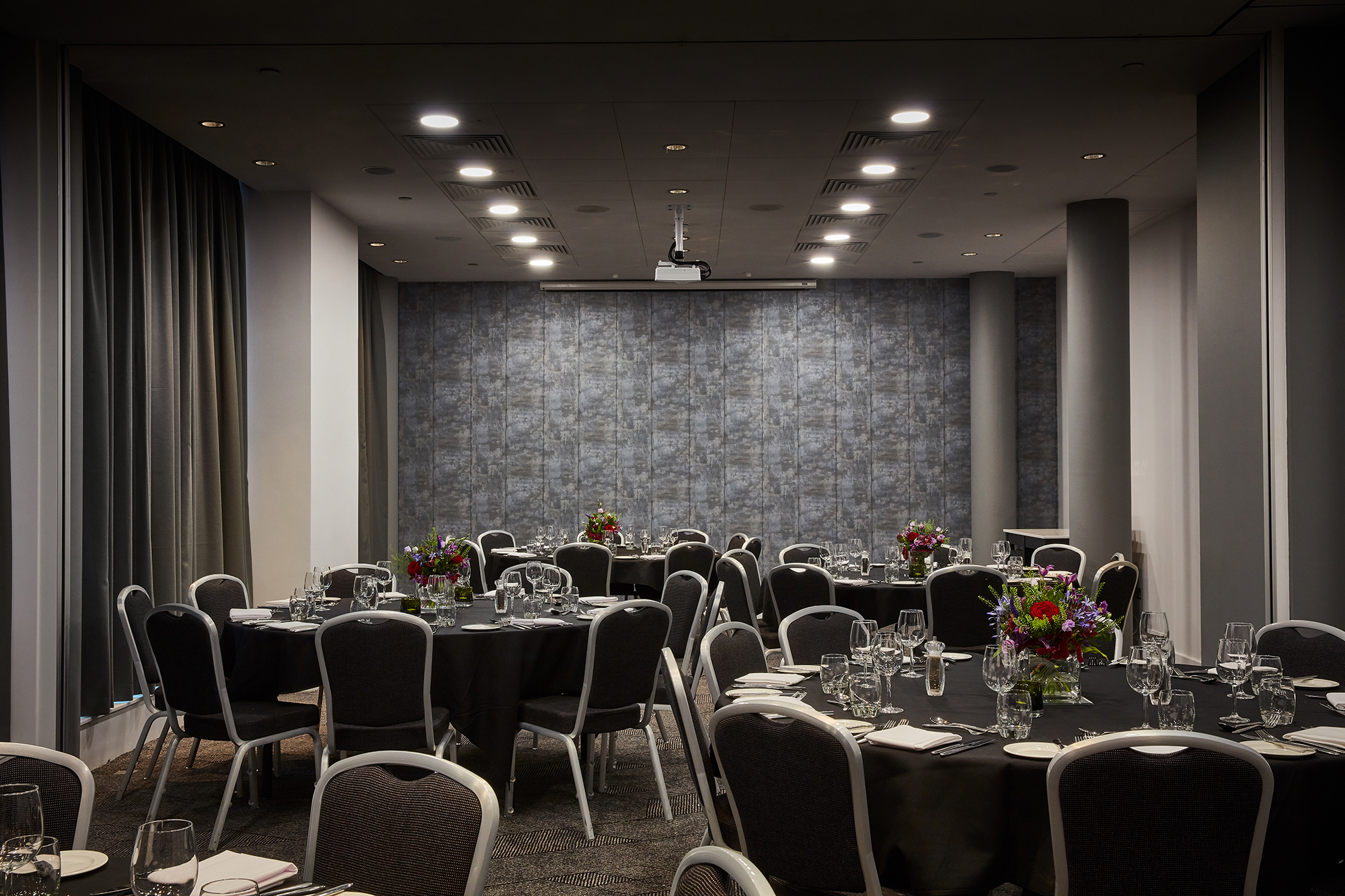Elegant event space at DoubleTree Manchester, ideal for corporate meetings and gatherings.