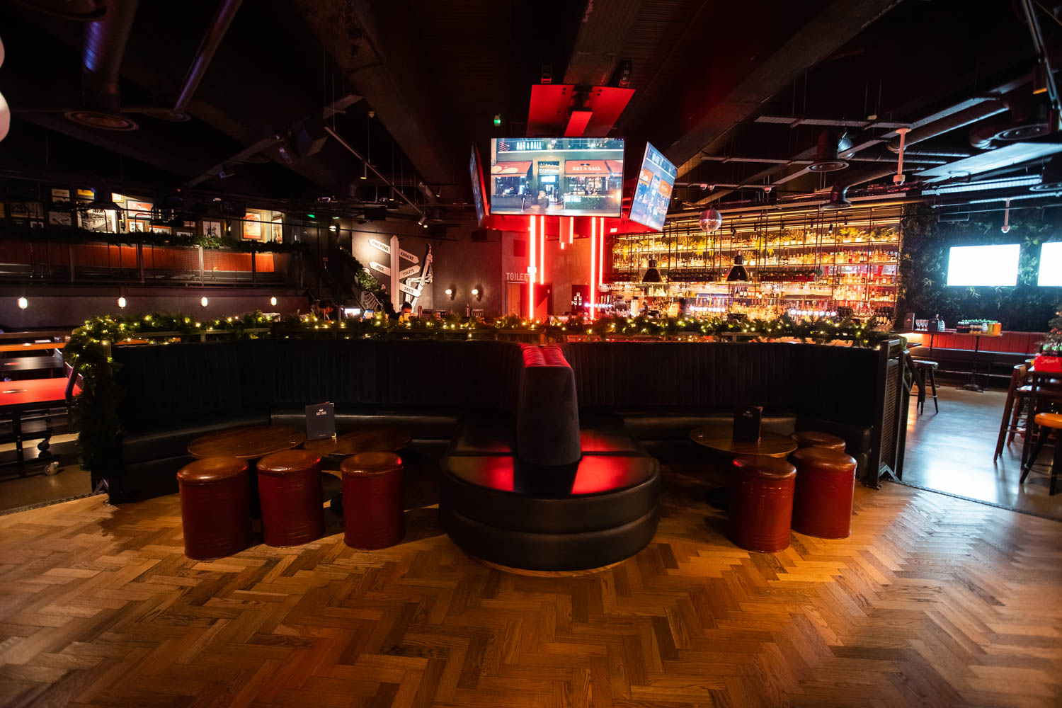 Players Lounge  - hmbjskfjqvx.jpg