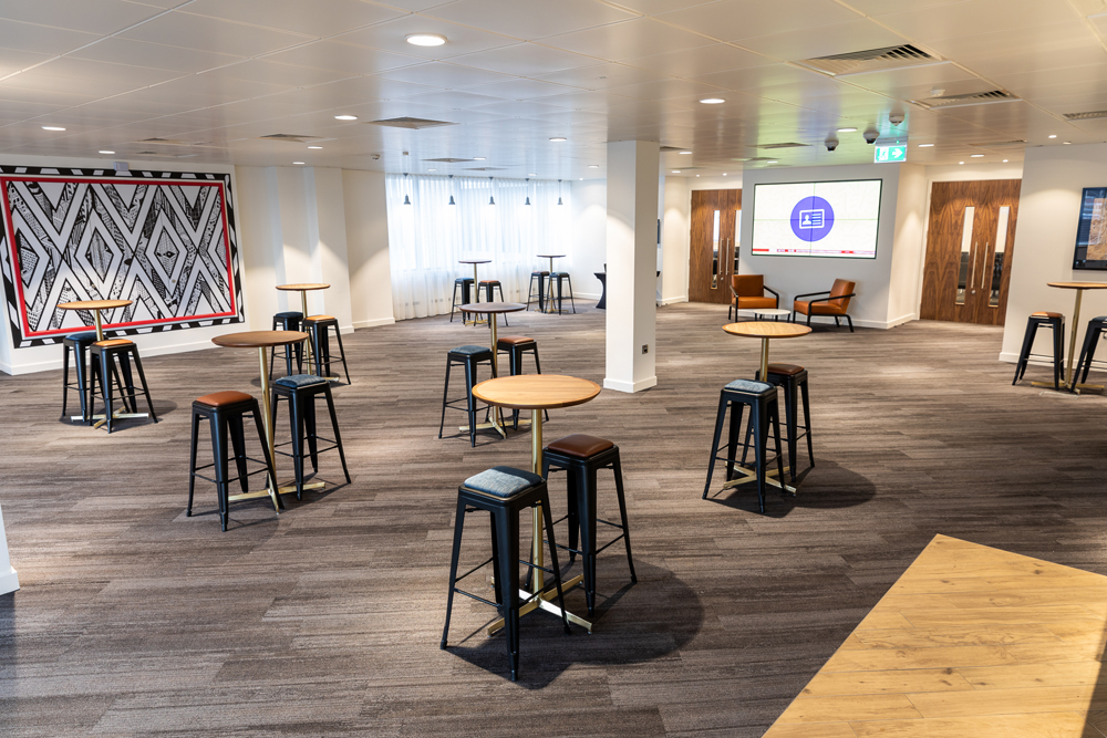 Versatile Principal Suite at etc.venues Monument for networking workshops and gatherings.