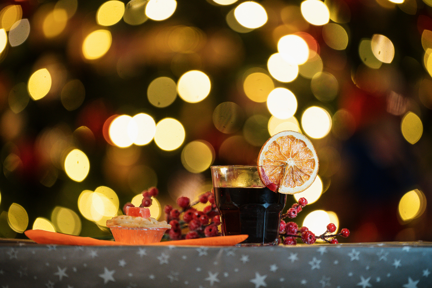 Christmas Parties - lit4bf5ykne.jpg