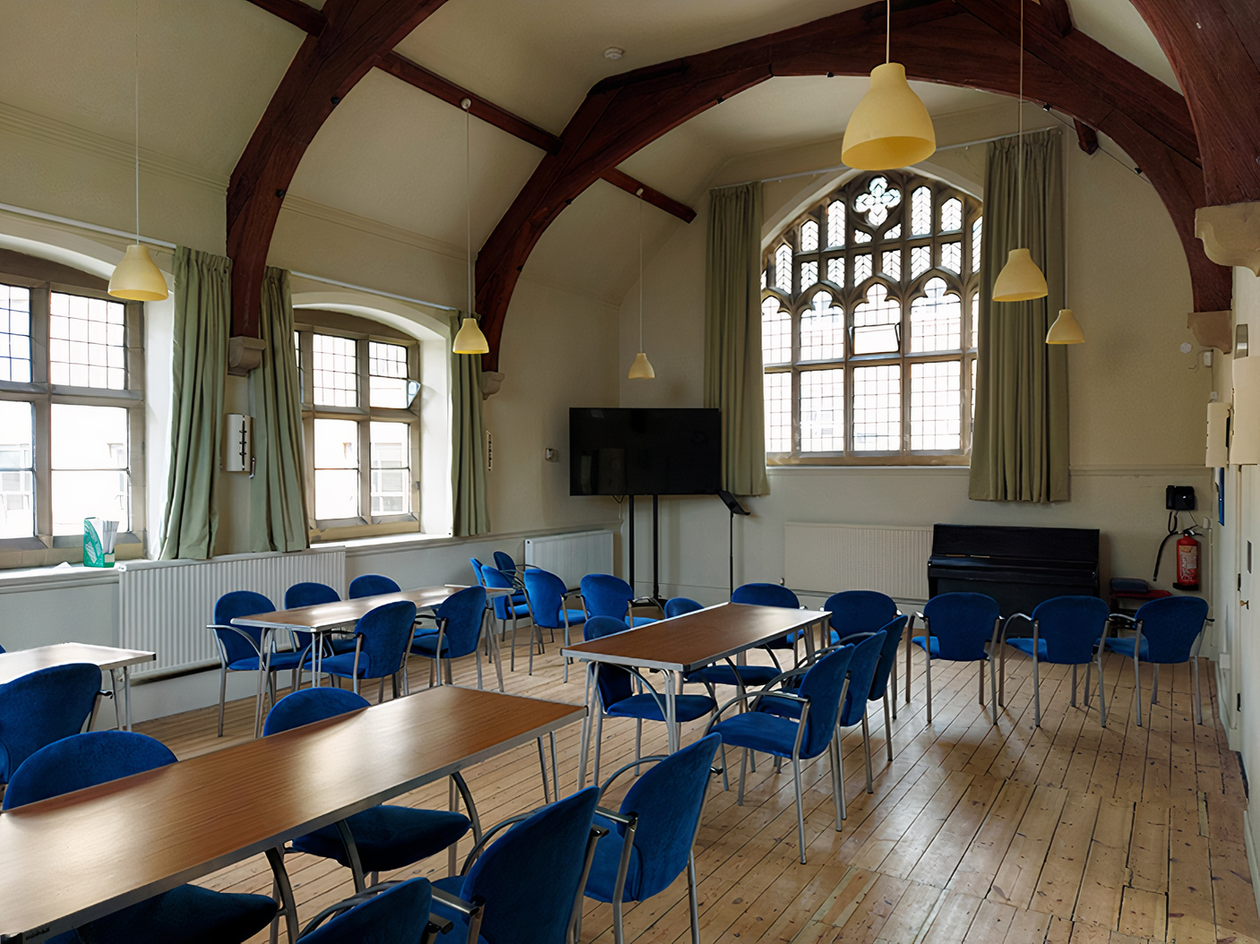 de Lacy Centre in Bradford Cathedral, versatile meeting space for workshops and conferences