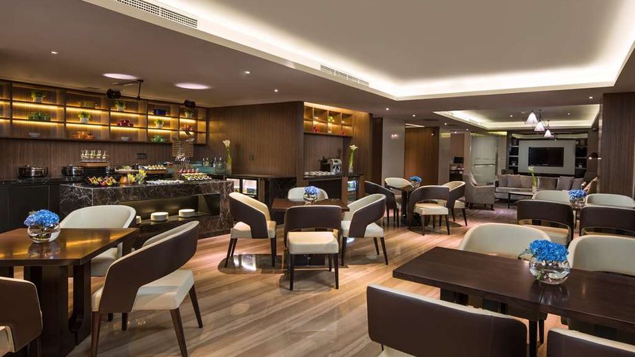 Powerlong ballroom at Radisson Blu Shanghai, elegant space for corporate events and meetings.