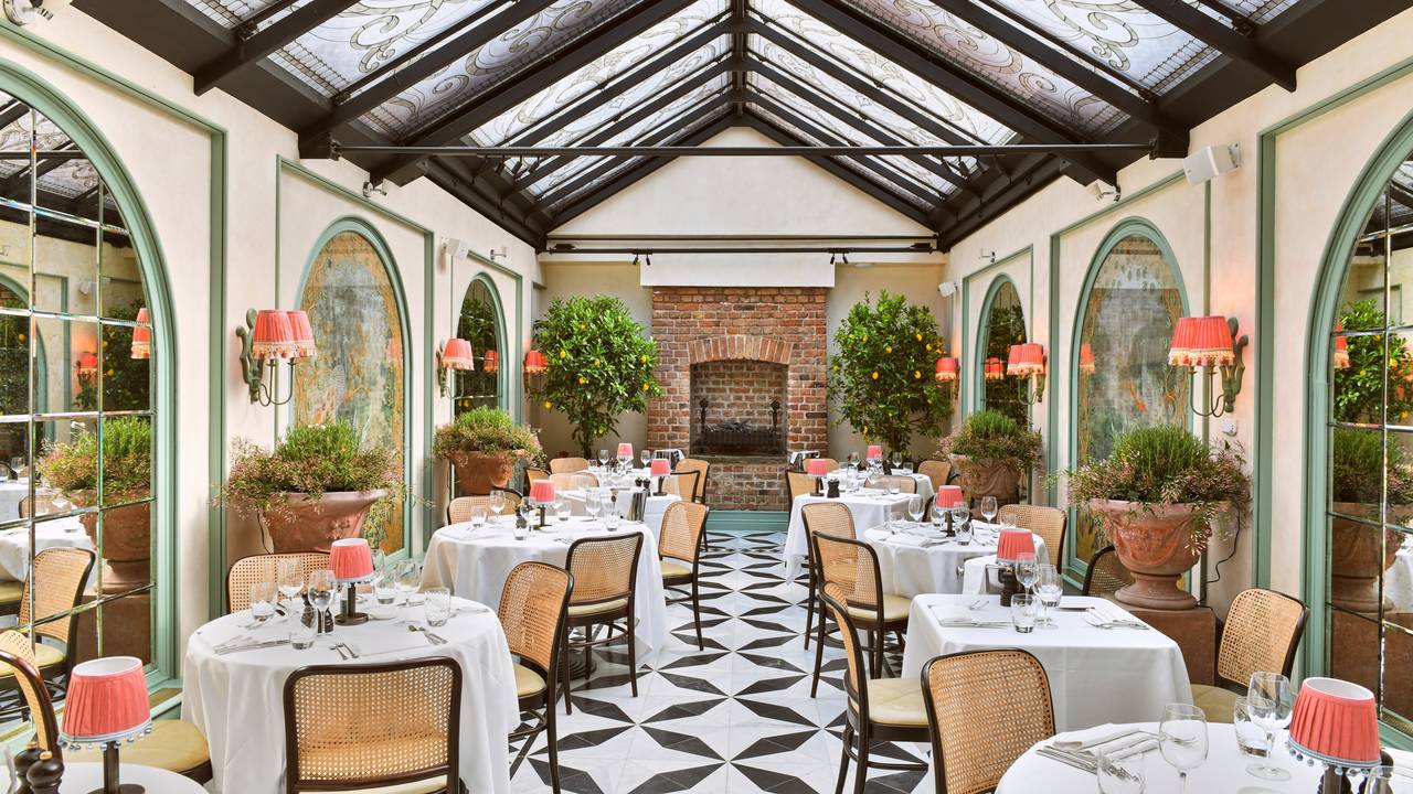 Daphne's Restaurant - London, ENG ...