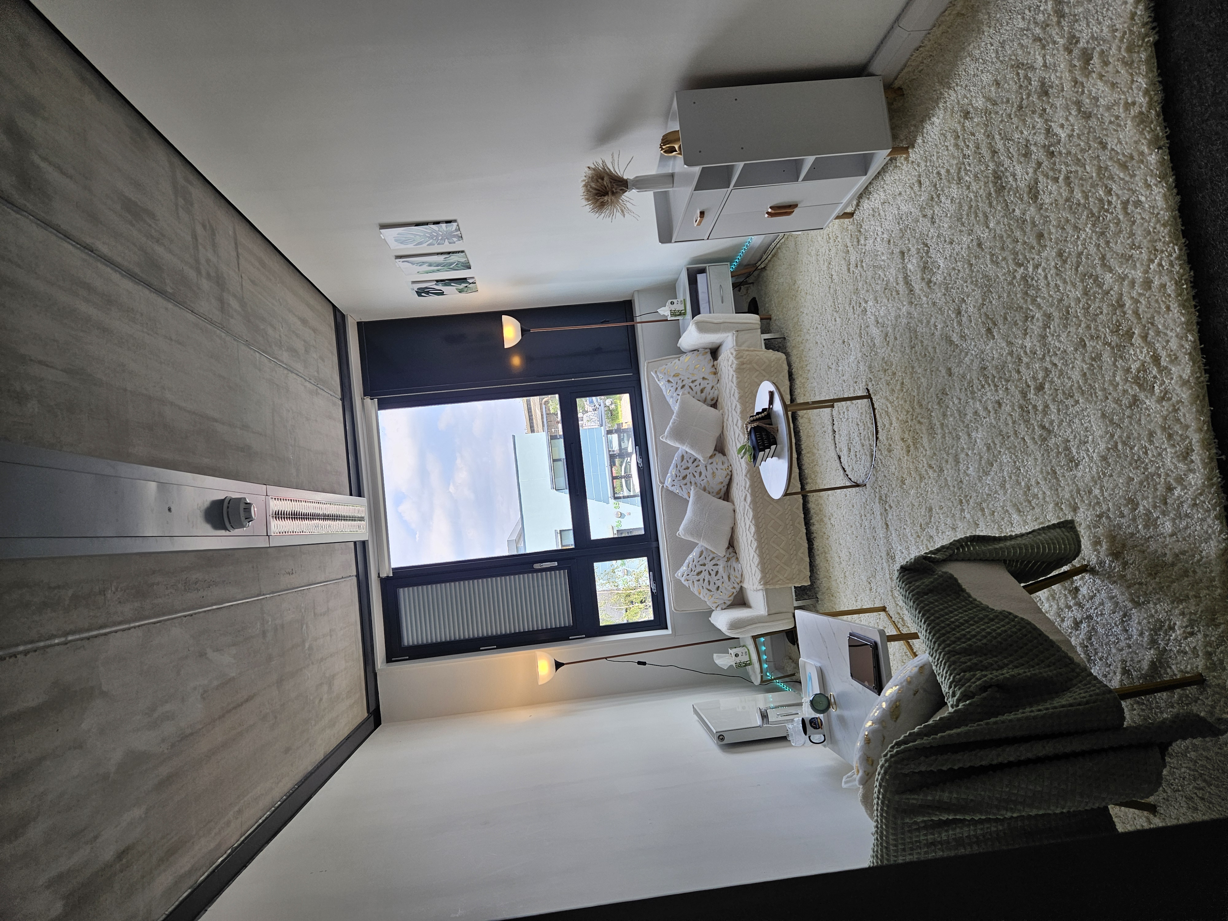 Cozy individual counselling space in Basepoint Dartford for creative meetings and discussions.