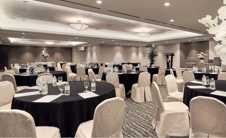 Anson Room at M Hotel Singapore, elegant event space for corporate gatherings.