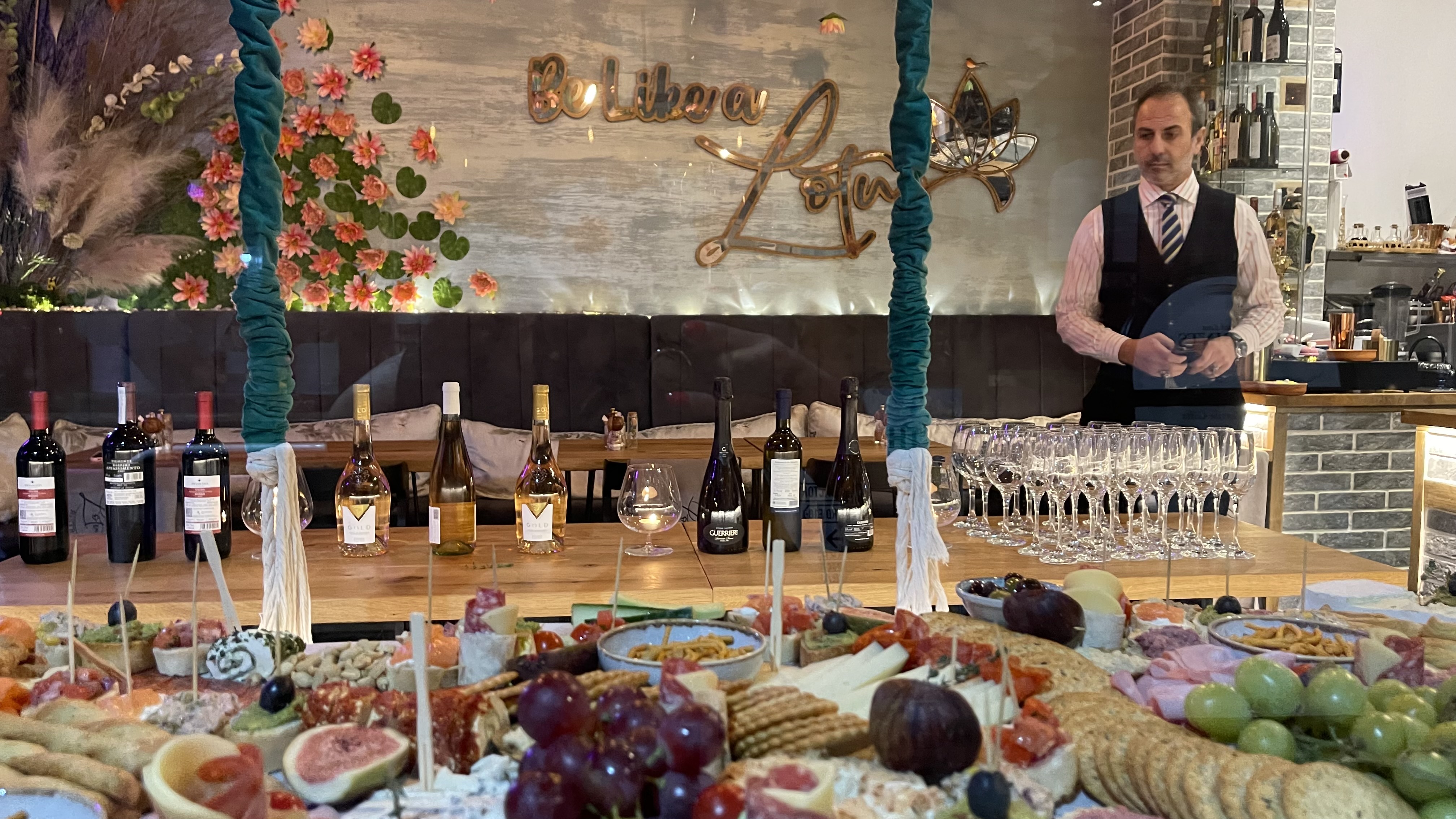 Elegant charcuterie board at Lotus Bistro for sophisticated networking events.