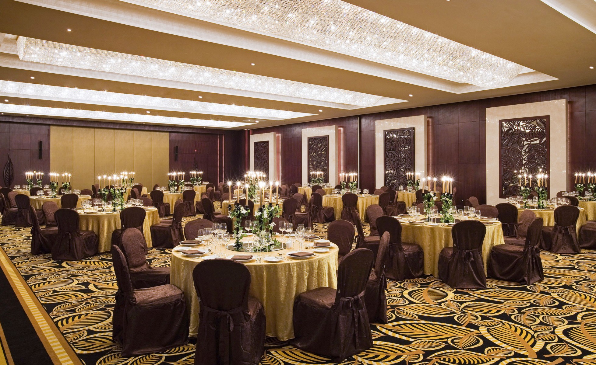 Grand Ballroom at Sofitel Dubai The Palm, elegant banquet setup for weddings and corporate events.