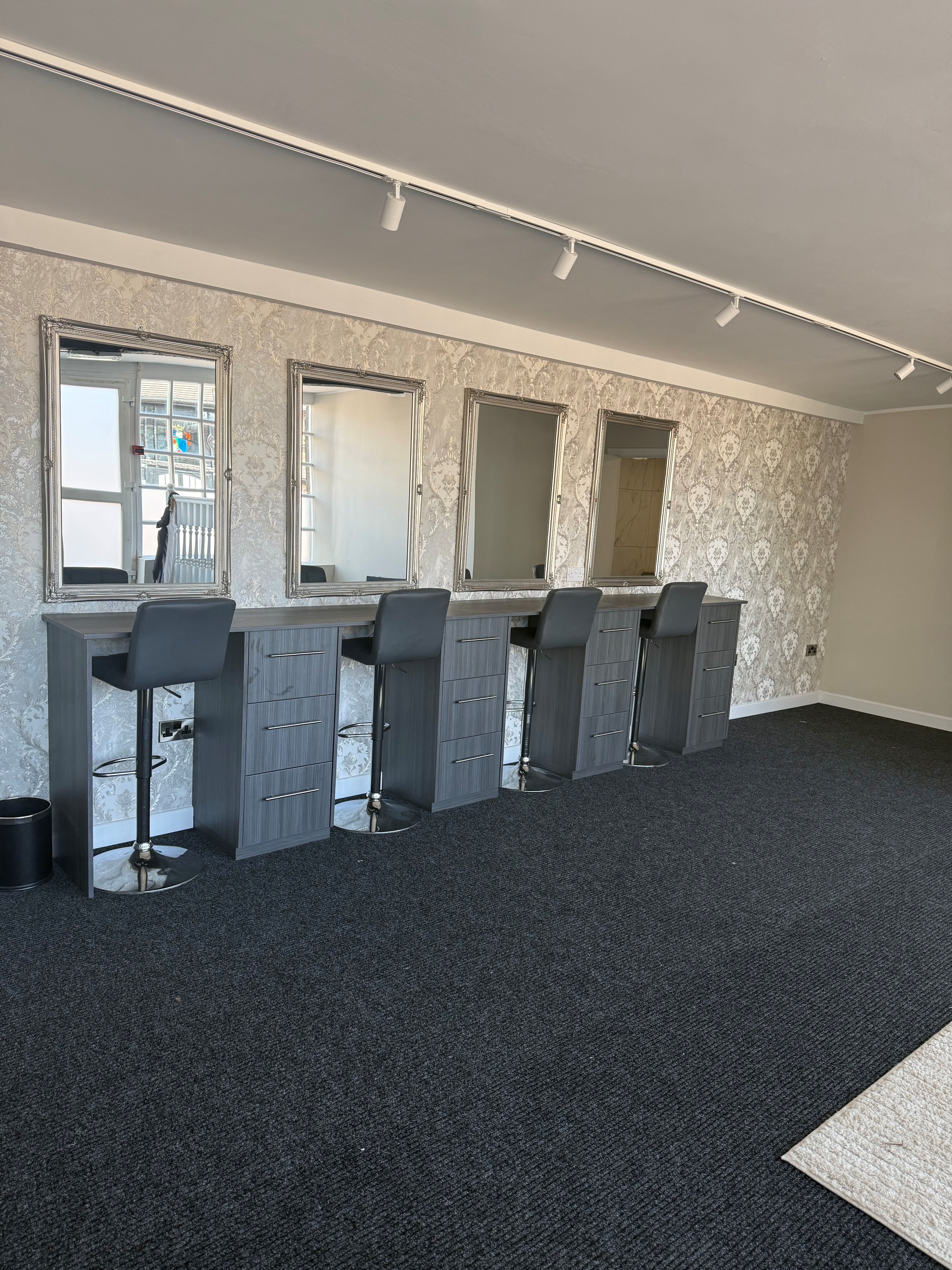 Event Spaces - 5c2h2ypq3th.jpg