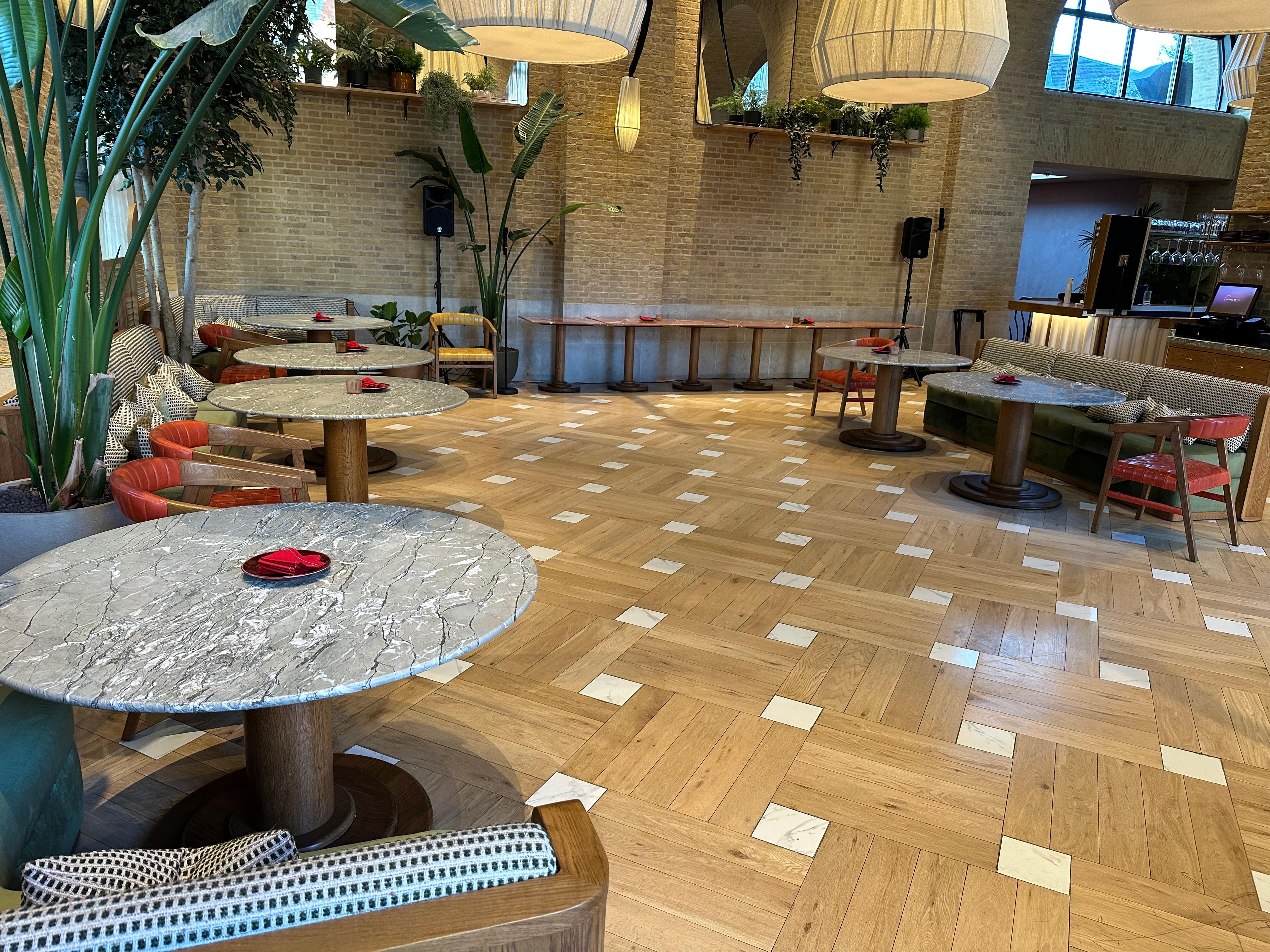 Restaurant - 8c66bad2-5fca-4f95-9fe7-739611fced33.jpeg