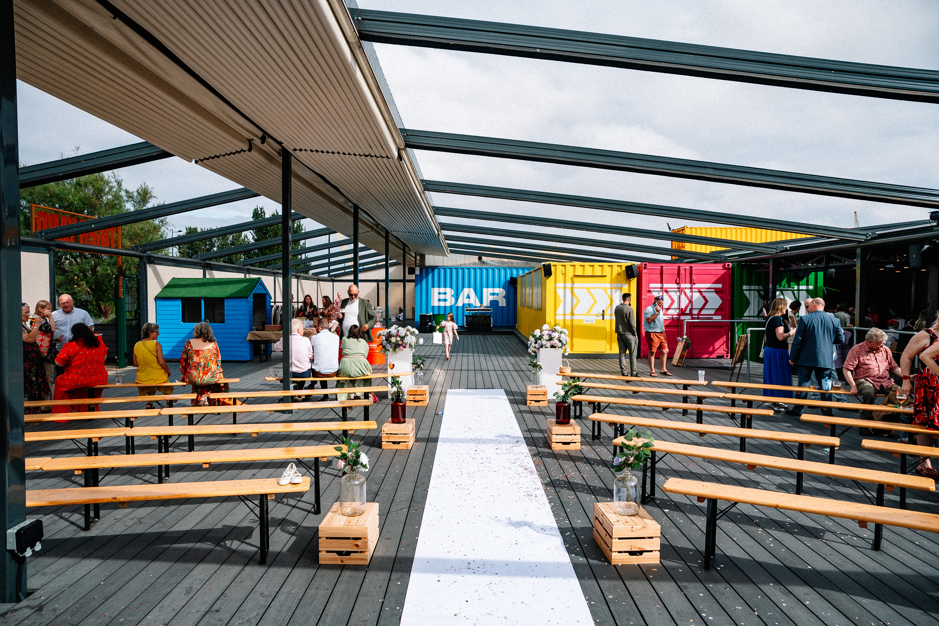 Front deck - f0667190-e132-4bc1-a22f-b8478d258d0b.jpg