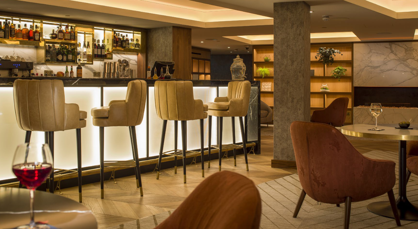 Sophisticated bar at The Balcony, ideal for networking events and cocktail receptions.