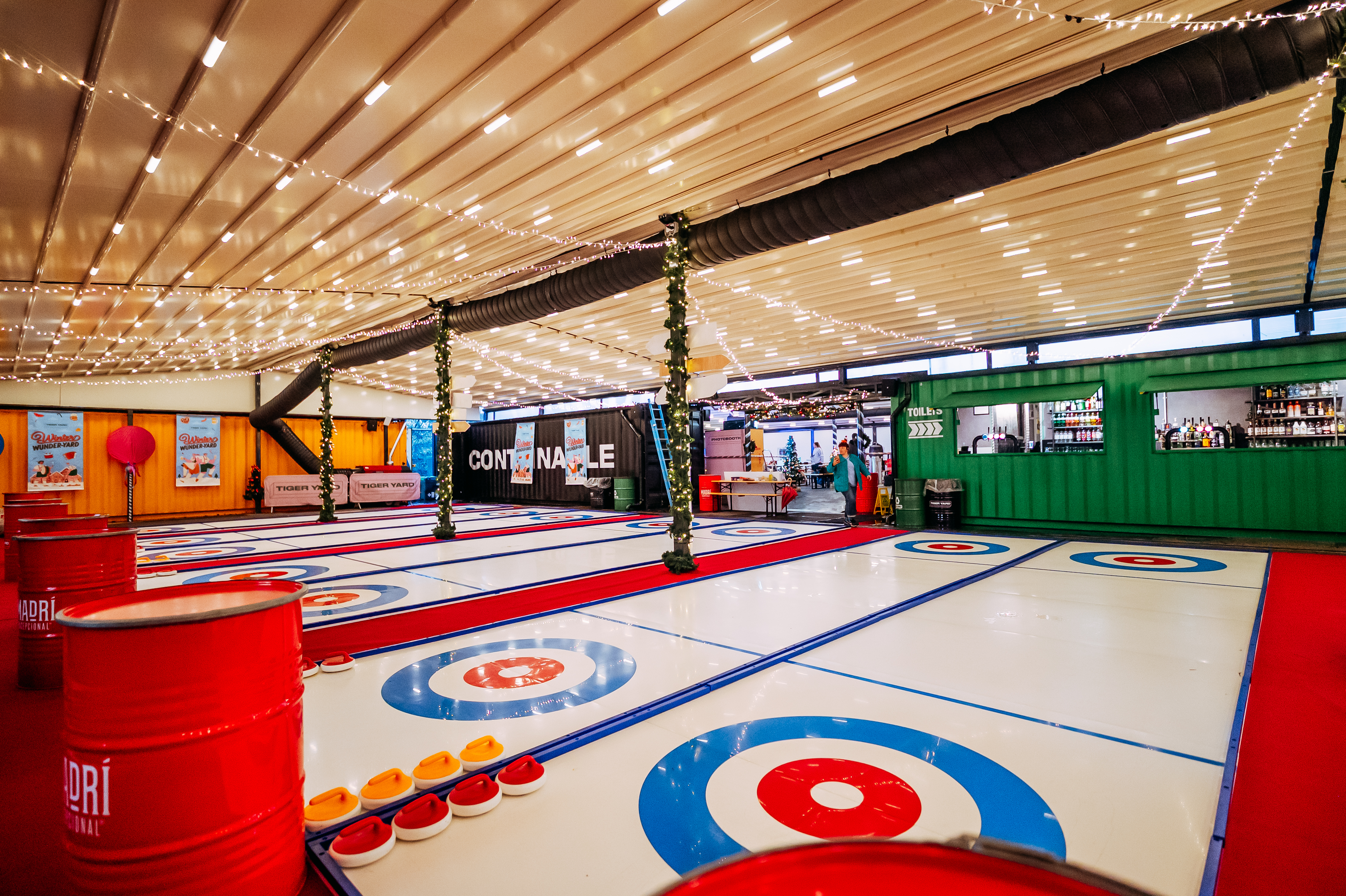 Food Court - 96d53a47-1a14-43f4-af71-3fe83cdb0b23.jpg