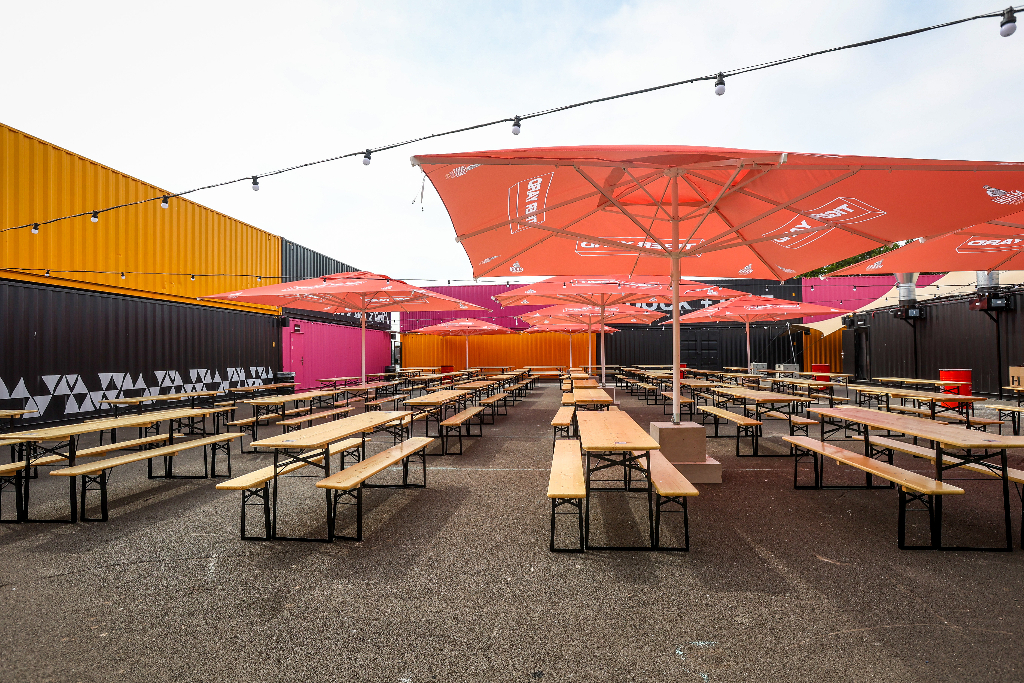 Terrace - telccsrgn4n.jpg