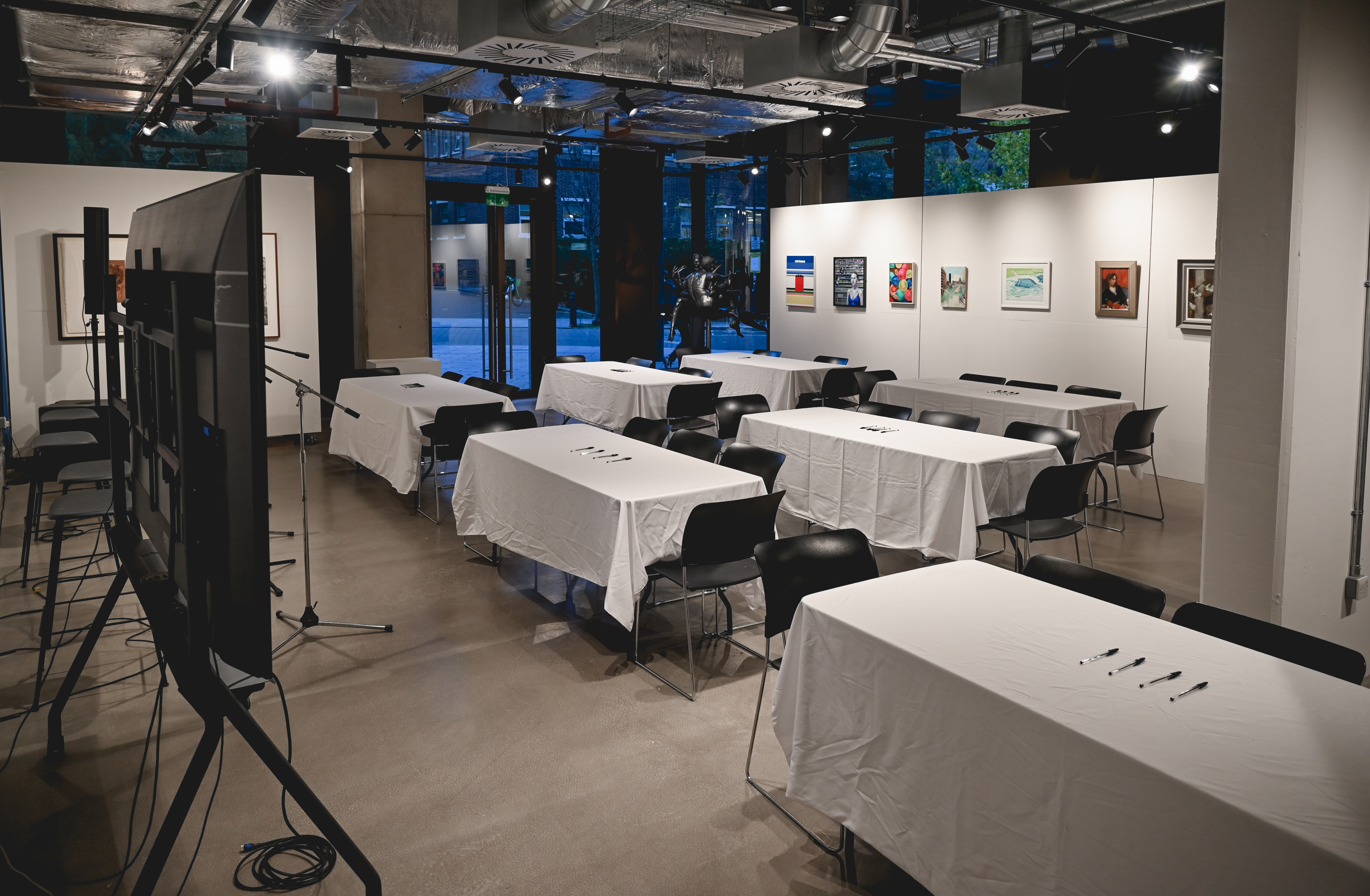 The Gallery - ic5xis4xfo0.jpg