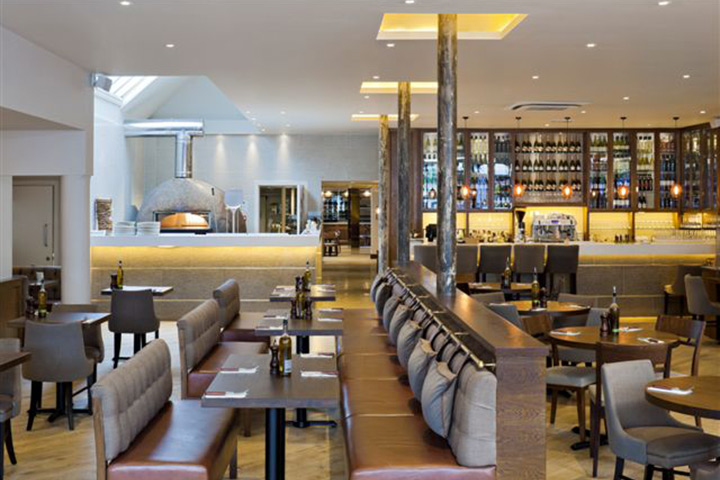 Modern restaurant in Wildwood Epping, ideal for events with stylish bar and natural light.