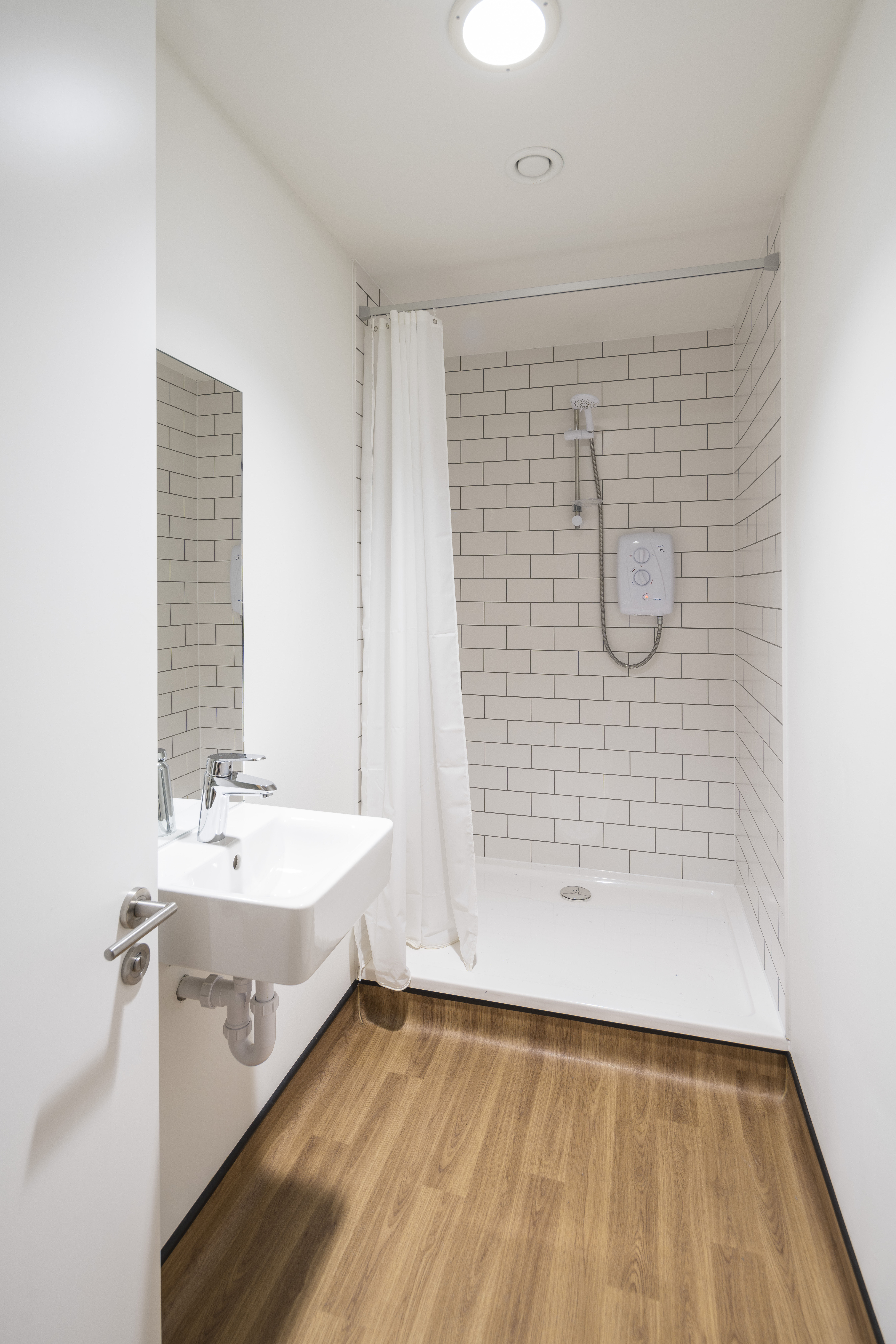 Dance Studio - xa3g1m22zh1.jpg