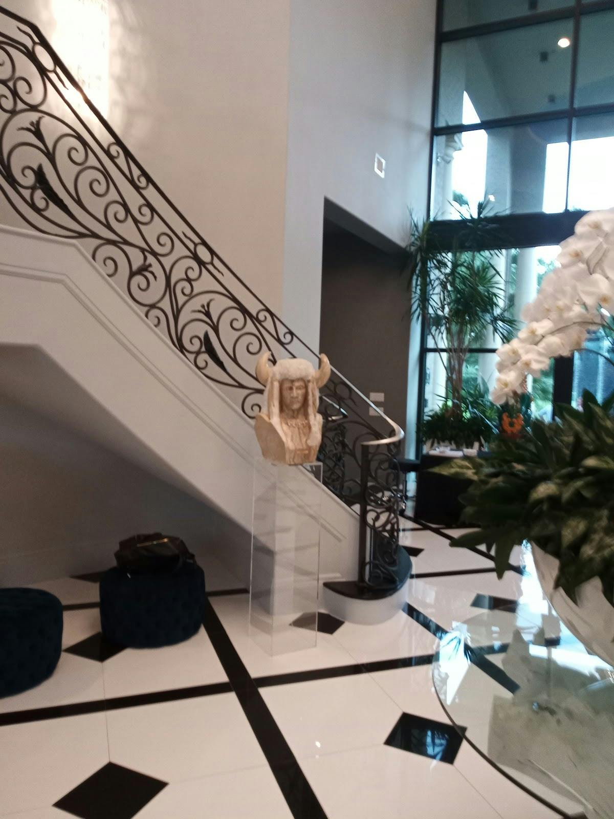 Nicklaus Clubhouse staircase at Carlton Woods, ideal for upscale events and formal receptions.