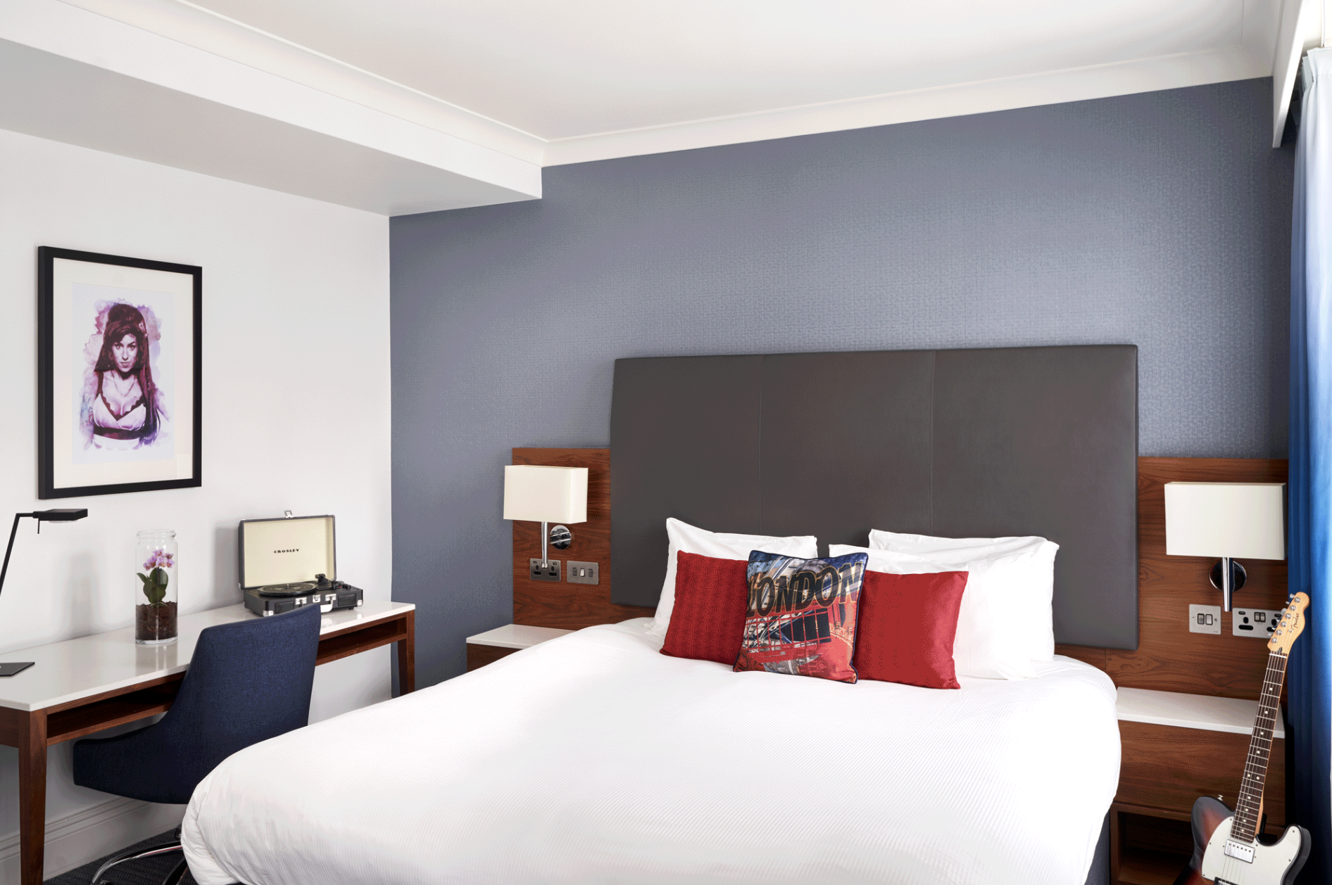 Modern hotel room at The Cumberland Hotel, ideal for business travelers and events.
