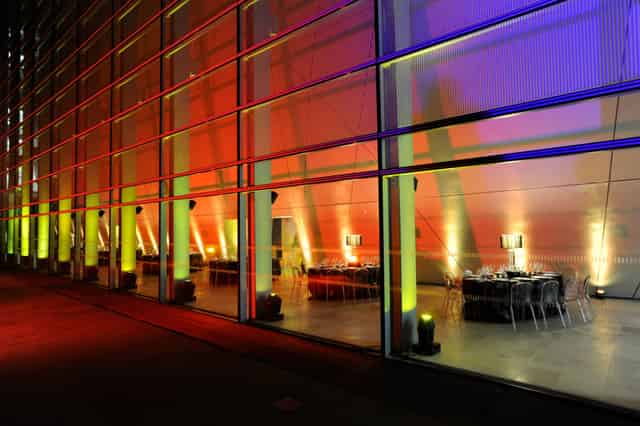 The Darwin Centre and Courtyard