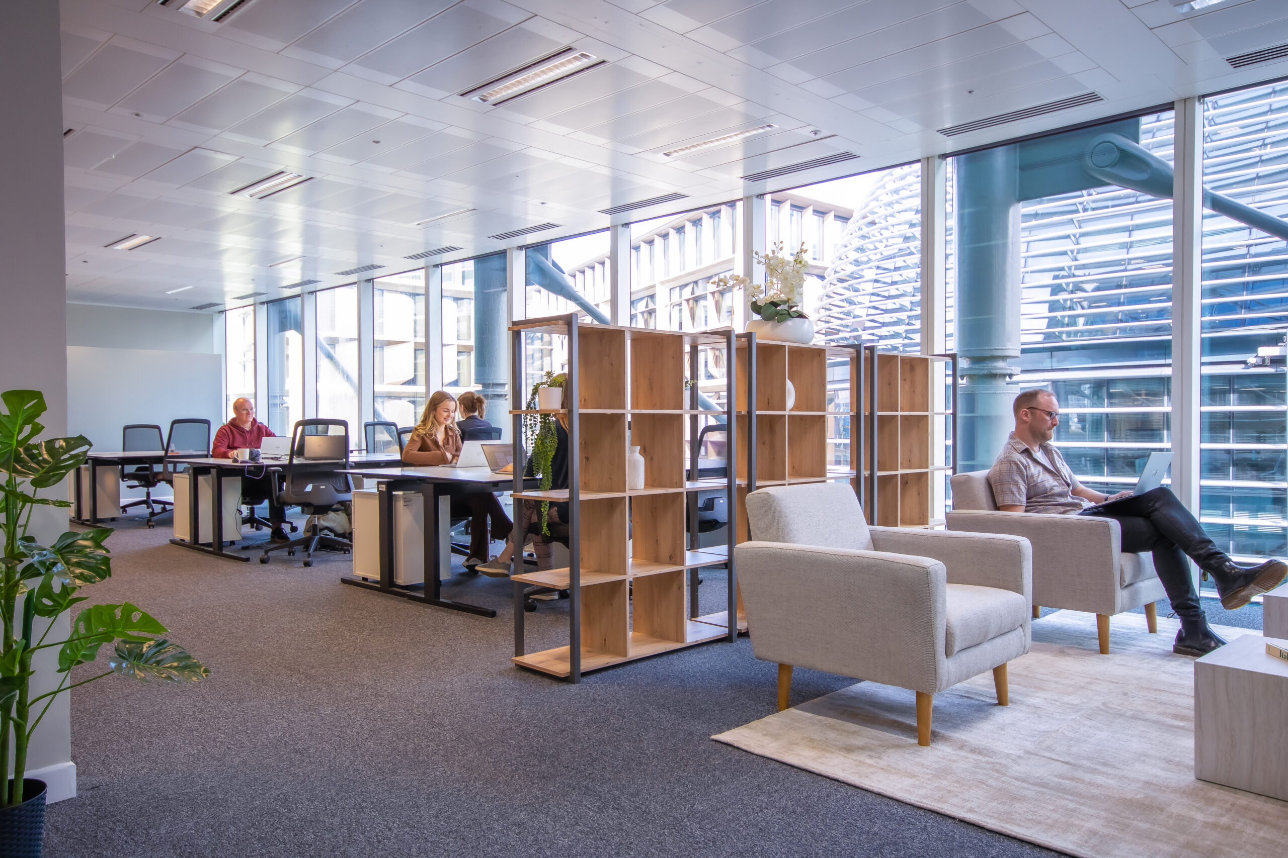 Rent office in Cannon Street Cannon ...